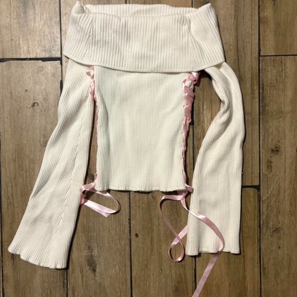 Elegant Off-Shoulder White Long Sleeve Top